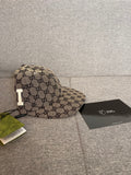 Boné Gucci GG Supreme Monogram Baseball